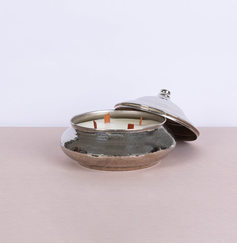 Hand-Hammered Silver Bonbonniere Candle - Fastoun