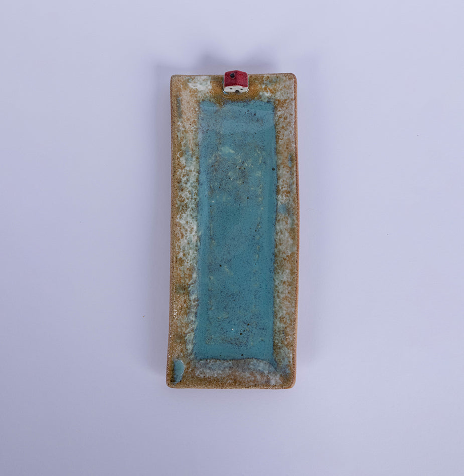 Flat rectangular plate with house 2 - Fastoun