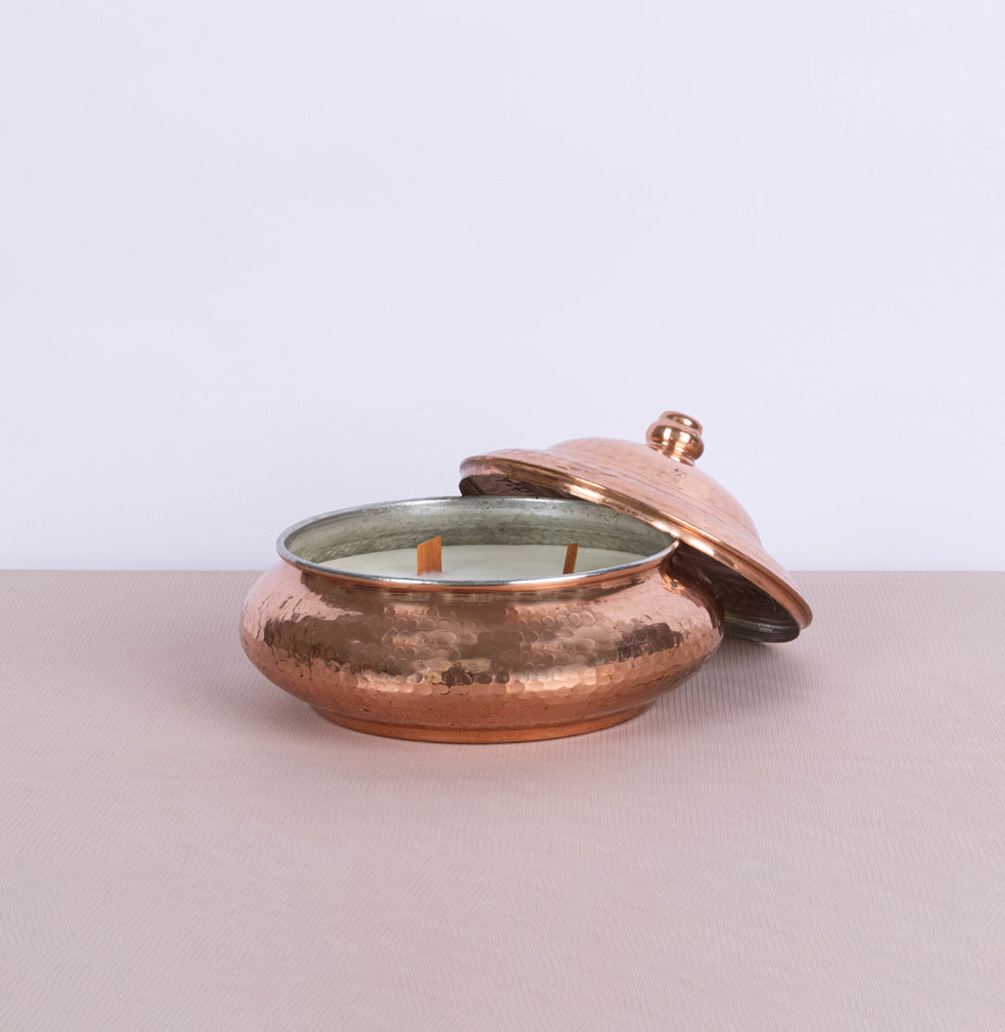 Hand-Hammered Copper Bonbonniere Candle - Fastoun