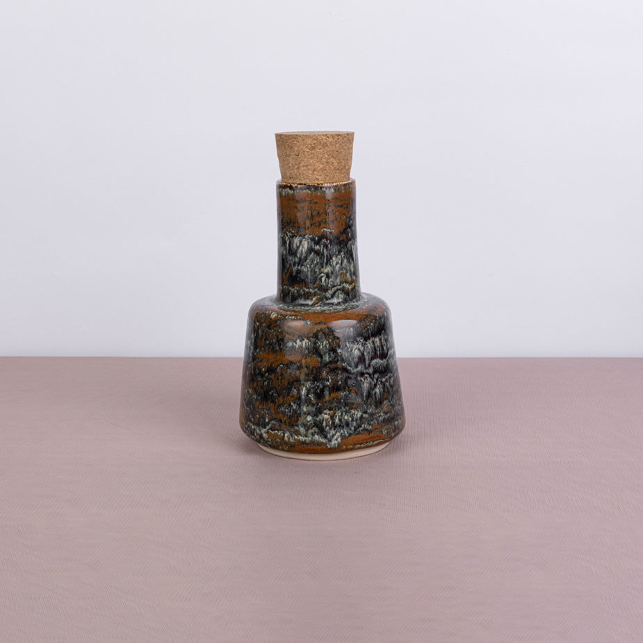 Taupe Earth Carafe - Fastoun
